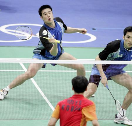 纷方面发挥 纷方面发挥