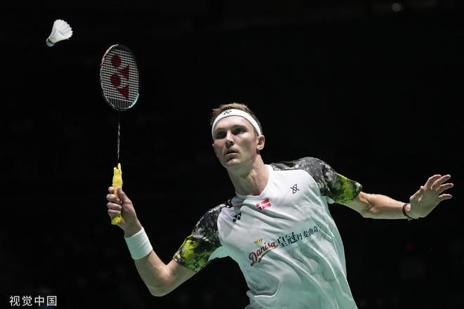 起跳角度以 起跳角度以